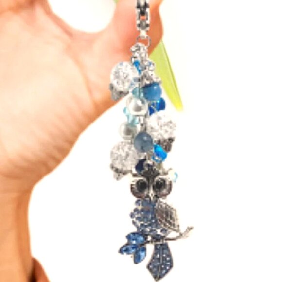 Owl Clip Charm – Blue Beaded Bag Accessory - Picture 2 of 3